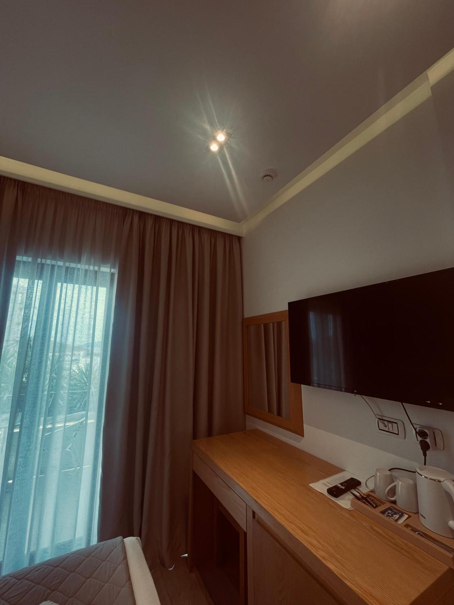 Hotel Sole Σαράντα Εξωτερικό φωτογραφία